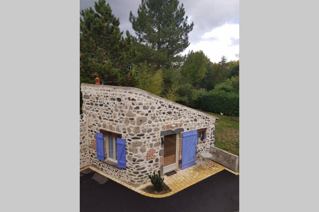 Maisonnette En Pierre Independante De 20 M2 Saint-Cirgues-sur-Couze Экстерьер фото